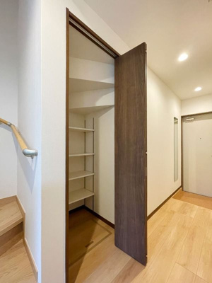 【玄関】 | ミハス三軒茶屋Ⅳ