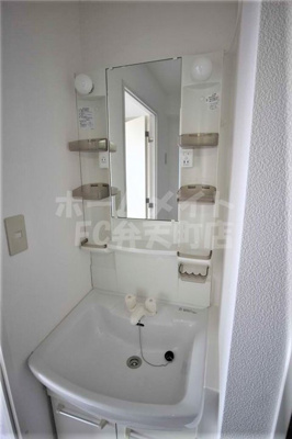 【洗面所】 | ハーバーハウス大阪 | 忙しい朝には欠かせない洗面所です