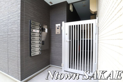 【エントランス】 | CRASTINE東味鋺3丁目 | 建物の内部です