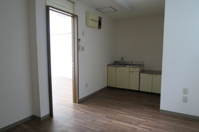 【内装】 | カーサケイワイ№1 | 内装は落ち着いています