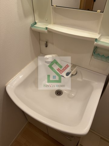 ヴィラソレイユの独立洗面台