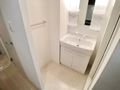 【独立洗面台】 | ジィクシア湘北