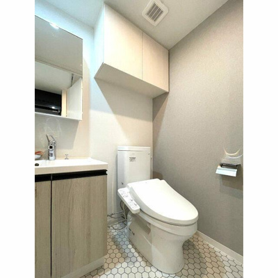 【トイレ】 | コンフォリア・リヴ根岸二丁目 |  