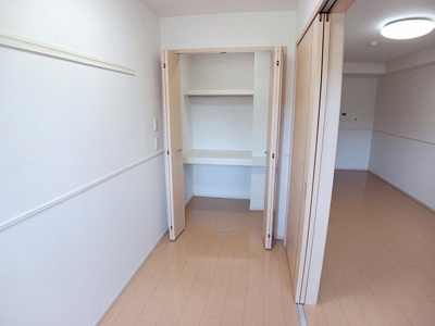 【収納】 | シェーナ下到津 | こまごまとしたものを収納できそうですね