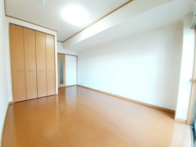 【居間・リビング】 | セトル．イン鳳 | 即日案内可能です♪現地待ち合わせOK！どの物件でも当社でお得にご案内できますのでまとめて内覧ください♪