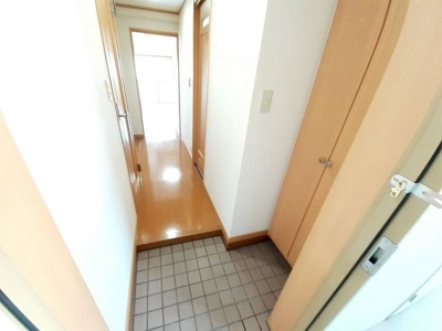 【玄関】 | セトル．イン鳳 | きれいな玄関です