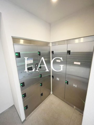 【その他共用部分】 | パークハビオ京橋 | 宅配ボックスです。