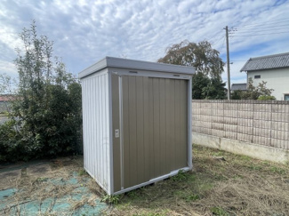 【収納】 | 桜川市本木4LDK中古住宅 | 物置付いてます。