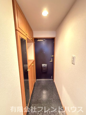 【玄関】 | グランソシエ五日市