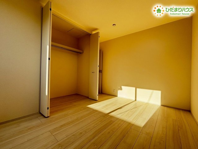 鴻巣市松原　新築戸建　リーブルガーデン02の収納