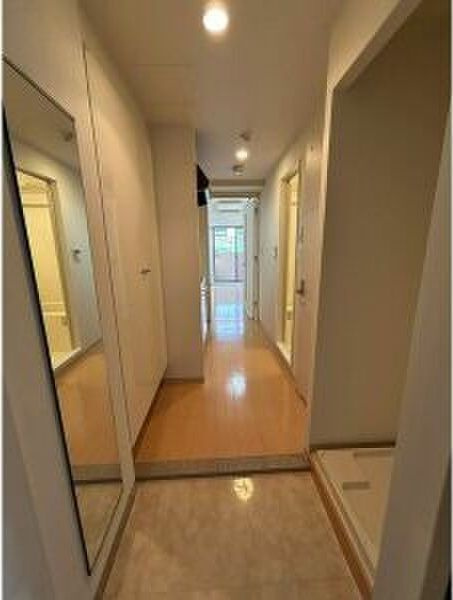 相川フラワーコートの玄関