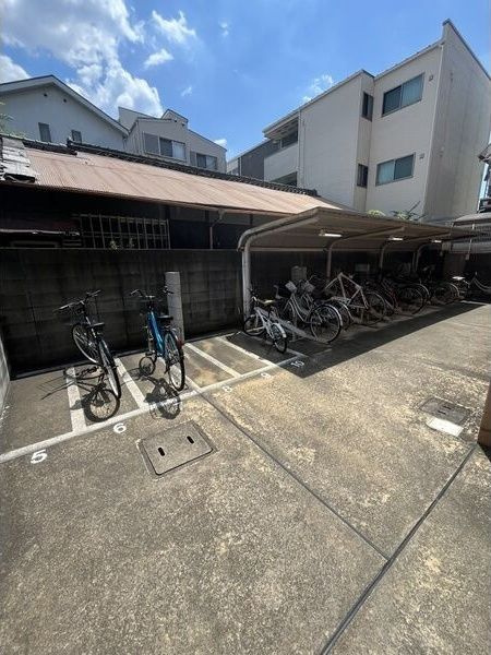 相川フラワーコート