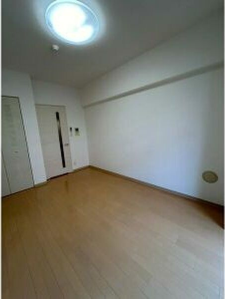 相川フラワーコートの洋室