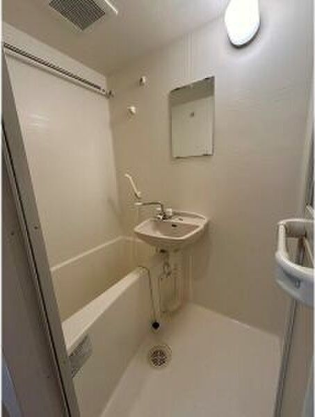 相川フラワーコートの浴室