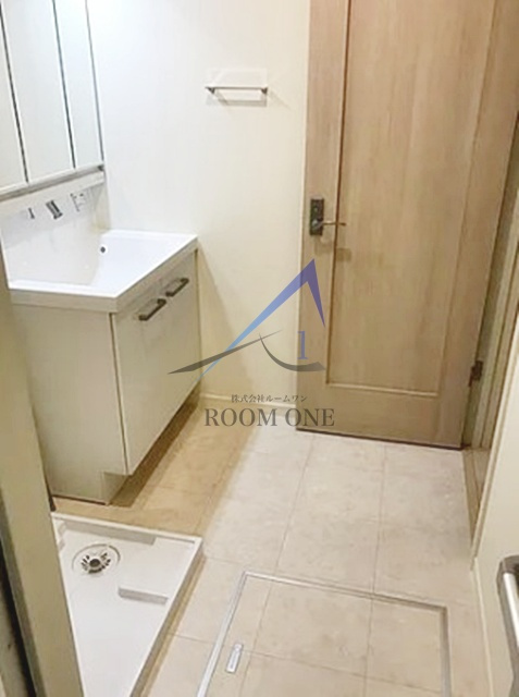 ラ・ネージュの洗面所|独立洗面台です。