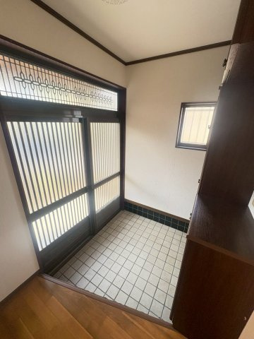 【玄関】
