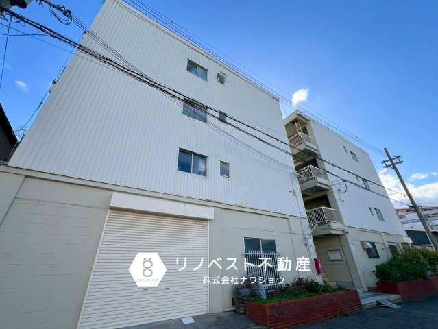 ハイツ巽の外観|鉄骨鉄筋コンクリート造4階建ての3階部分1LDKのマンション1室。