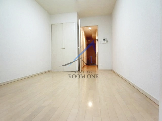 エクセリア二子多摩川Ⅱ の居間・リビング|洋室のお部屋です。