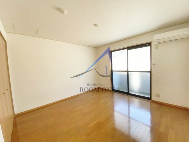 山王K２コートの居間・リビング|洋室のお部屋です。