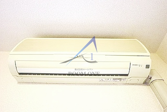 ロイヤルアメニティー上町の設備|エアコンです。