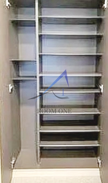 ロイヤルアメニティー上町