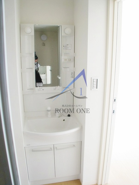 クレールの洗面所|独立洗面台です。