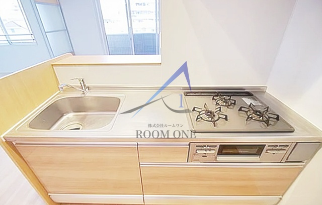 プレミール・イダのその他