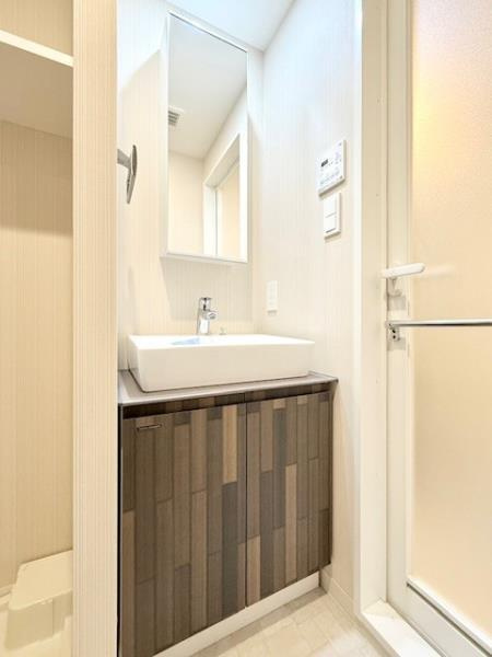 ＣＯＣＯ－ＣＨＩＬＬ　ＫＡＭＥＡＲＩの洗面所