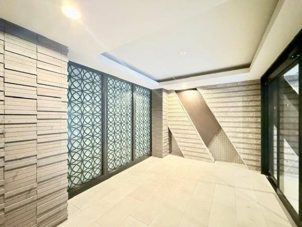 ＣＯＣＯ－ＣＨＩＬＬ　ＫＡＭＥＡＲＩのエントランス