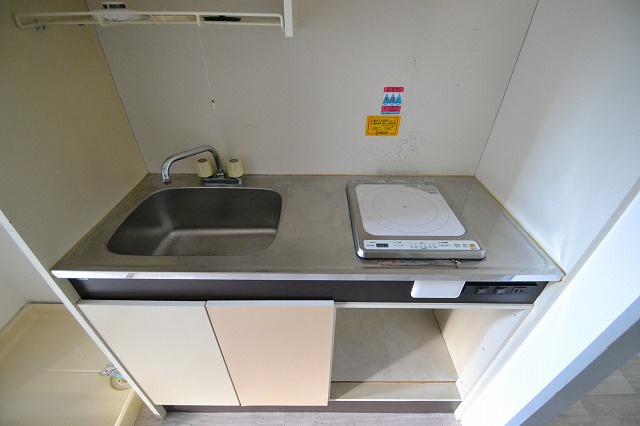 アイビルのキッチン