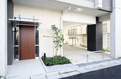 【エントランス】 | エムズコート