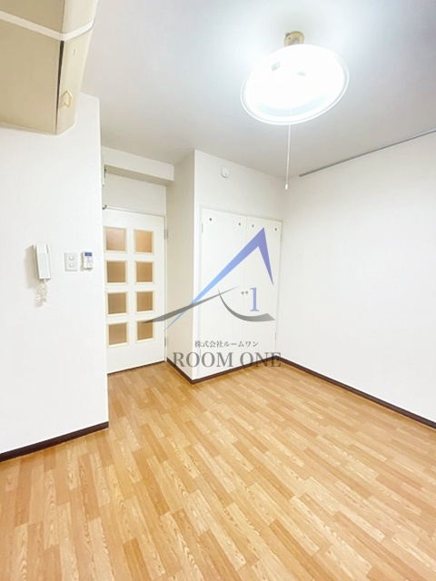 エヴェナール要町の居間・リビング|洋室のお部屋です。