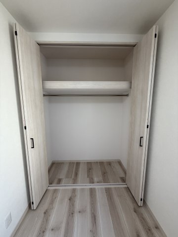 クラウンハイツ砂山南III A棟・アパート・95057の収納|1階のお部屋です。