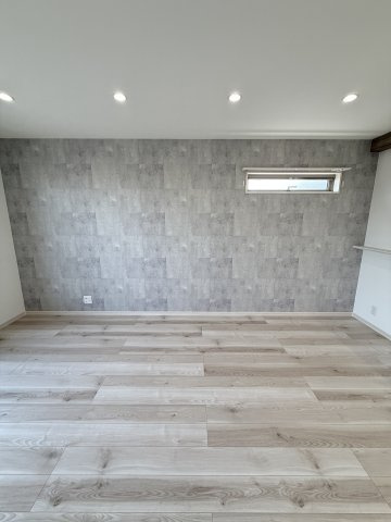 クラウンハイツ砂山南III A棟・アパート・95057の居間・リビング|2階のお部屋です。