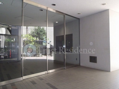 【エントランス】 | ヴェルデ東日本橋