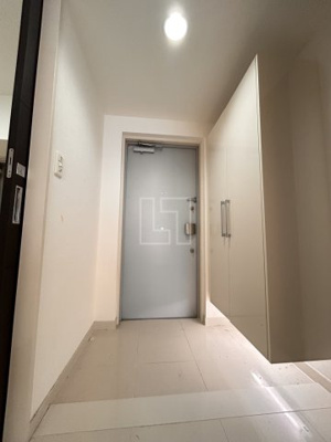 【玄関】 | エステムエグゼ心斎橋 | エステムエグゼ心斎橋　玄関スペース