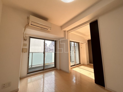 【居間・リビング】 | エステムエグゼ心斎橋 | エステムエグゼ心斎橋　リビング・ダイニングスペース