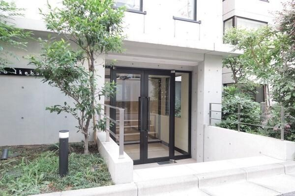 Ｆｉｋａ池袋のエントランス