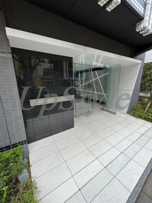 【エントランス】 | メイクスデザイン入谷アジールコート