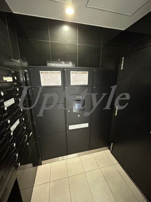 【エントランス】 | メイクスデザイン入谷アジールコート