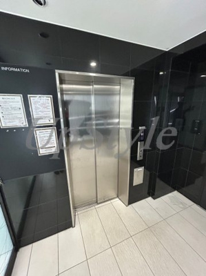 【エントランス】 | メイクスデザイン入谷アジールコート