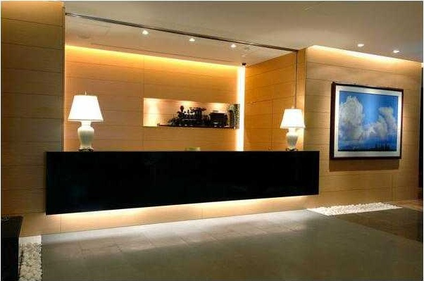 ロイヤルパークスタワー南千住のロビー