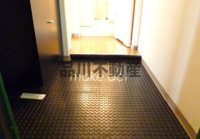 【玄関】 | メイゾン三田