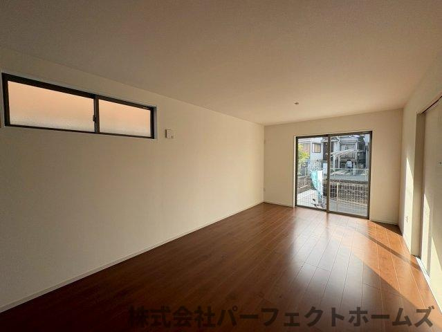 【居間・リビング】の画像