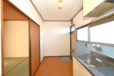 【キッチン】 | コーポ米原B