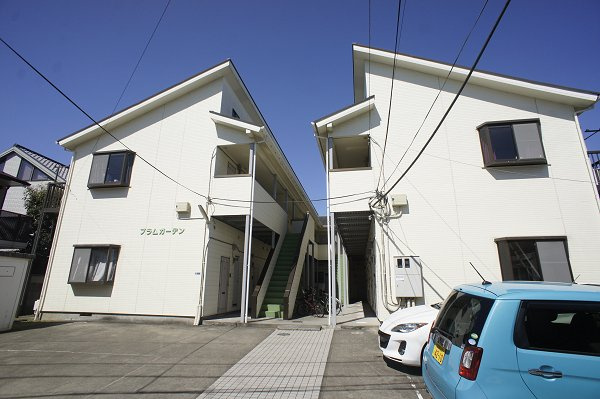 プラムガーデン