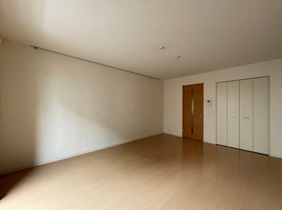 【洋室】 | シーズンステージ墨田