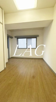 【居間・リビング】 | シルバーパレス白金台 | 洋室のお部屋です。