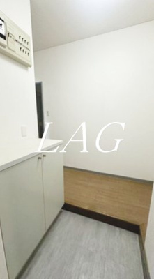 【玄関】 | シルバーパレス白金台 | 玄関です。