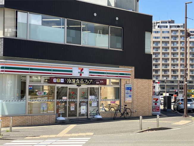 セブンイレブン 仙台鉄砲町店（286m）